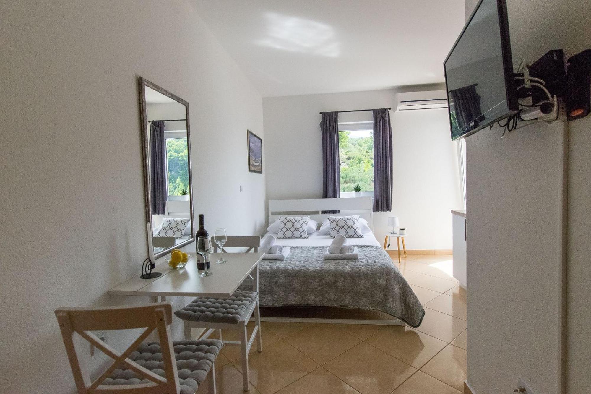 Apartments Seaview ทูแชพี ภายนอก รูปภาพ